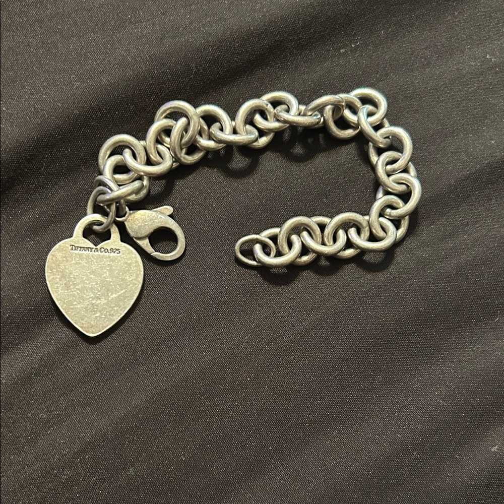Tiffany & Co. Silver Chain Bracelet with Heart Charm